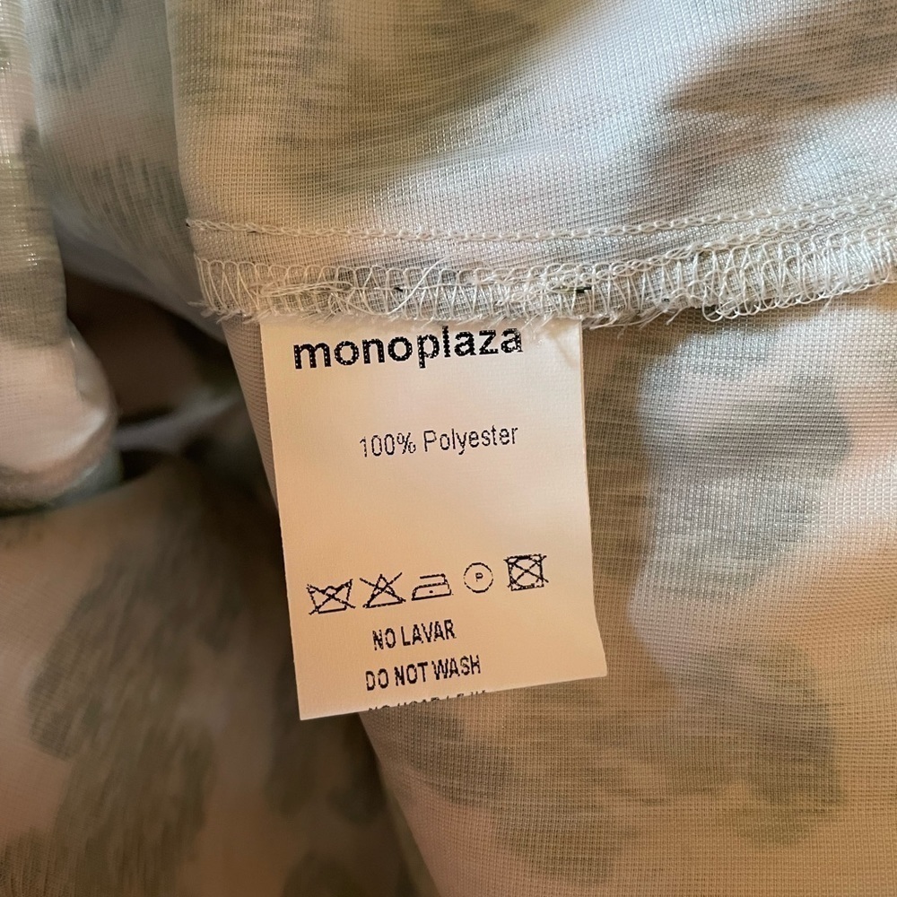 Monoplaza NWT Leo metallic leopard top - Picture 5 of 6